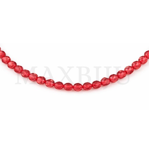 Strands of translucent faceted glass – 4mm.