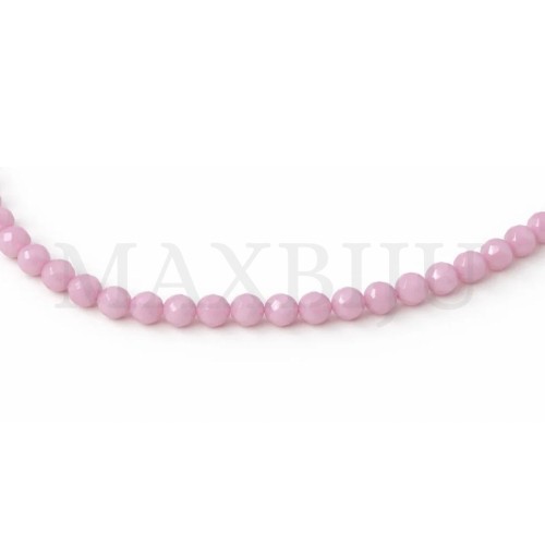 Faceted glass beads – 10mm.