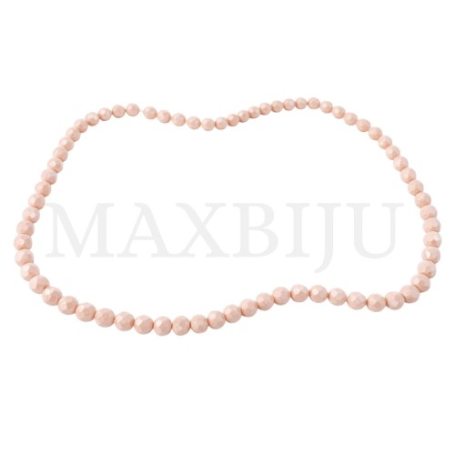 Faceted glass beads – 8mm.