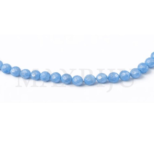 Faceted glass beads – 8mm.