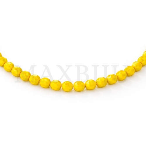 Faceted glass beads – 4mm.