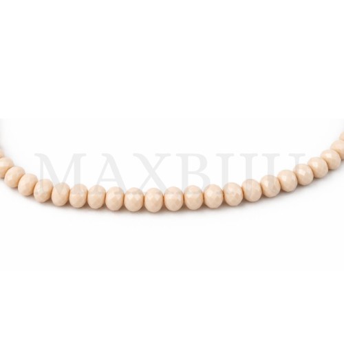 Flat, faceted glass beads – 4x6mm.