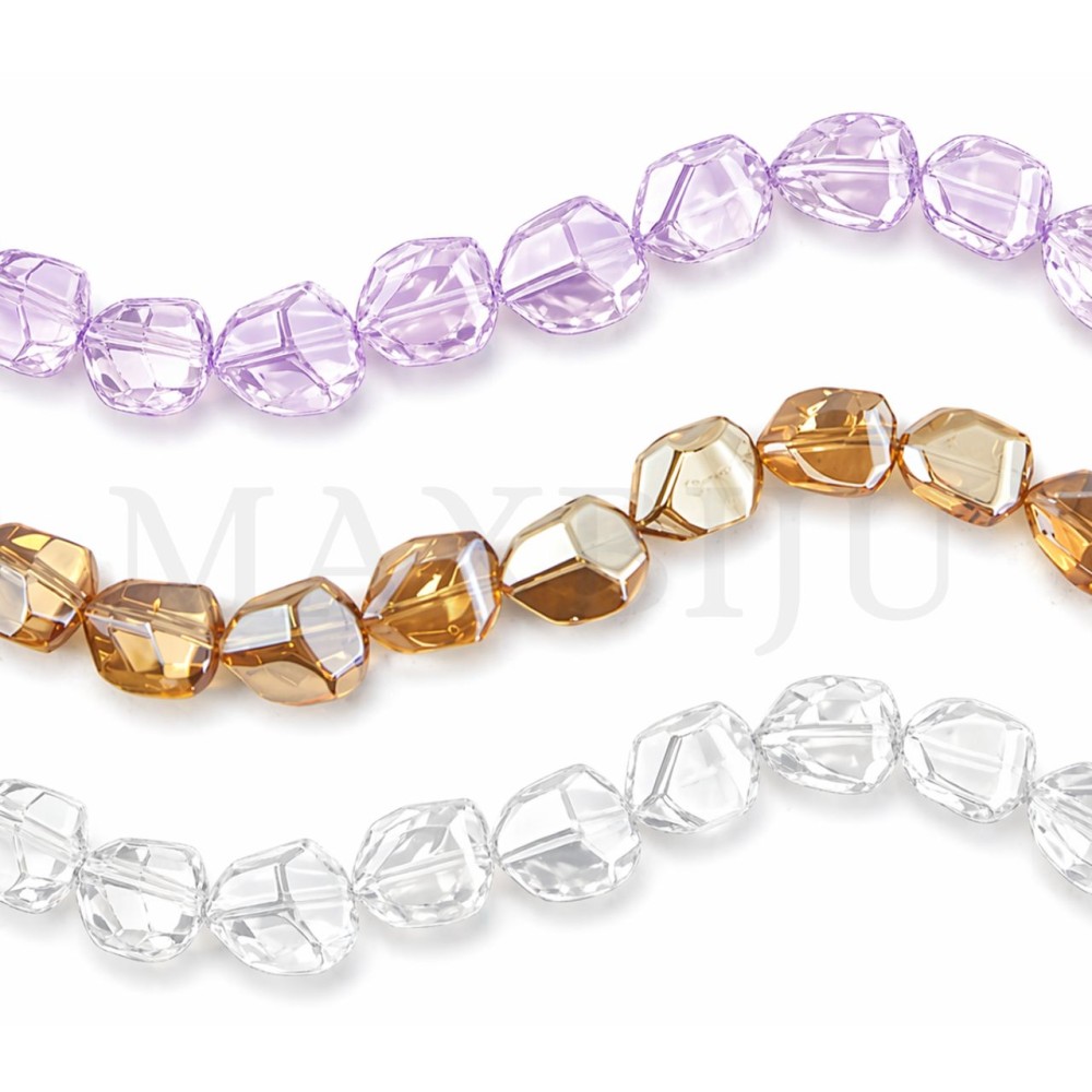 Faceted glass beads 76cm.