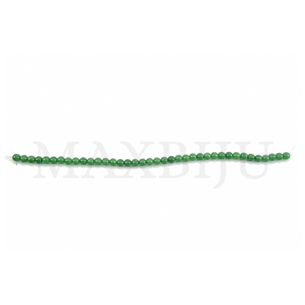 Strings of 4mm green aventurine.