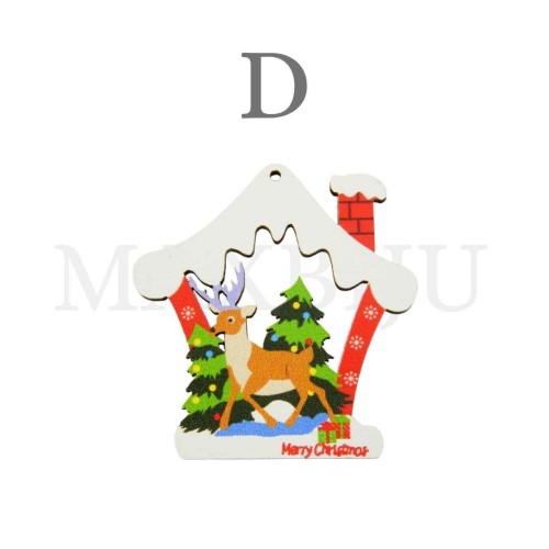 Assorted Christmas Pieces in Wood