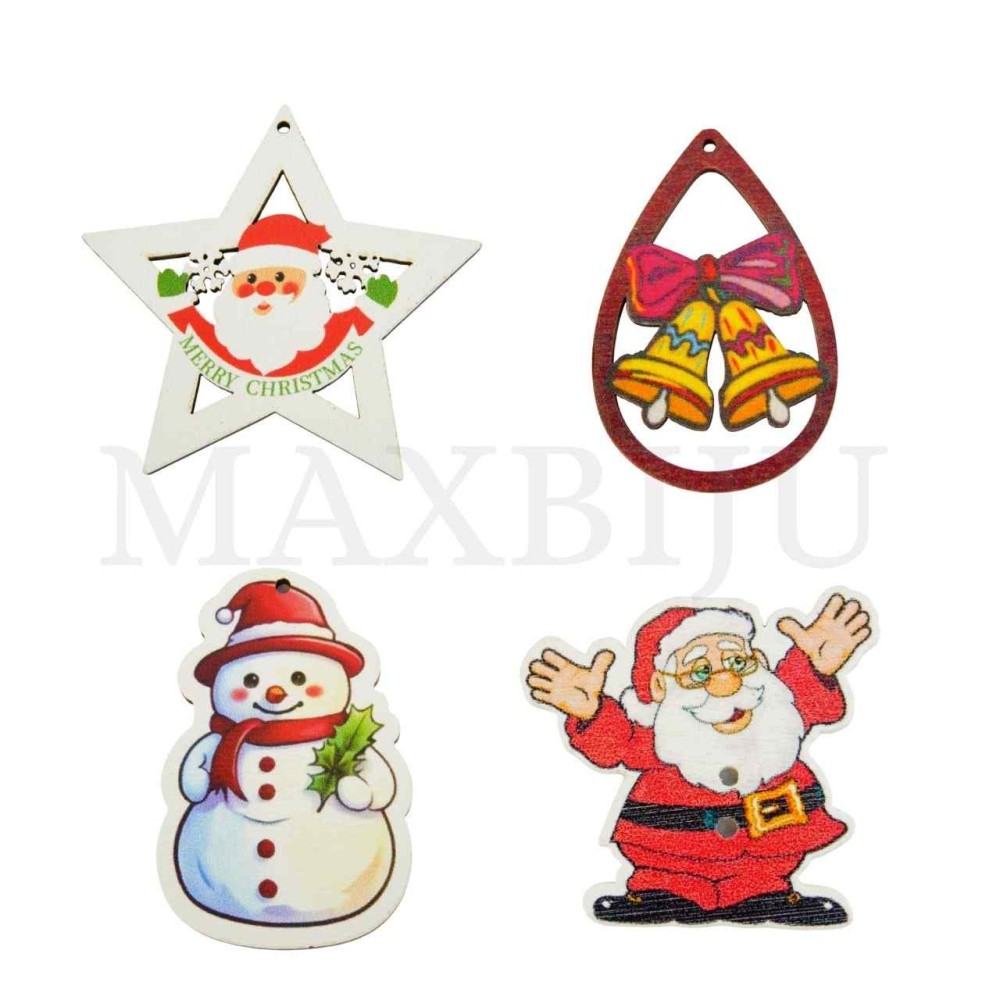 Assorted Christmas Pieces in Wood