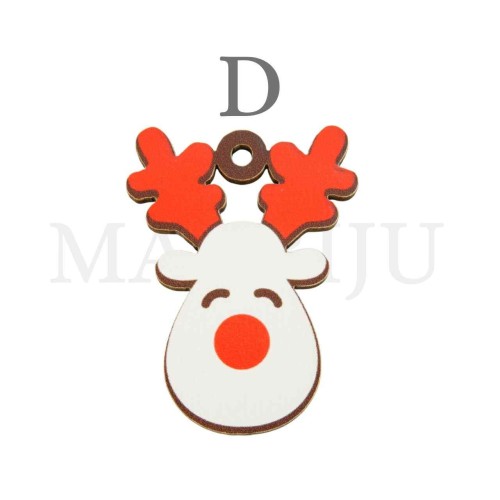 Assorted Christmas Pieces in Wood