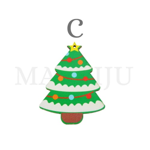 Assorted Christmas Pieces in Wood