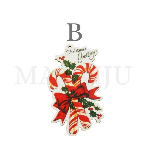 Assorted Christmas Pieces in Wood