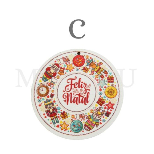 Assorted Christmas Pieces in Wood