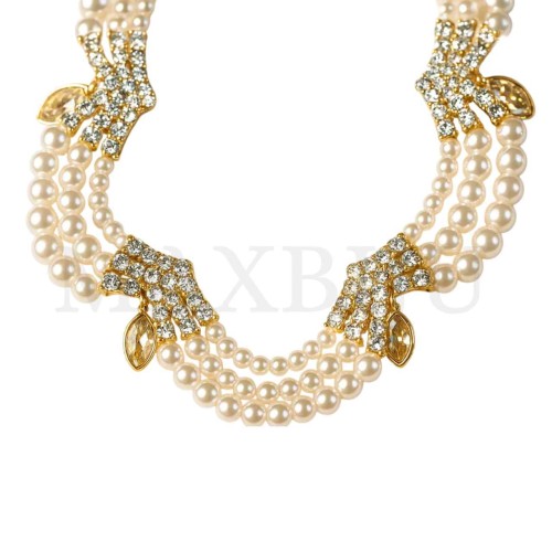 Metal Pearl Necklace