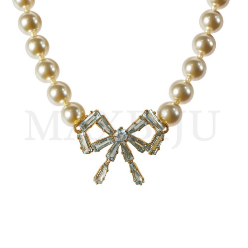 Metal Pearl Necklace Bow