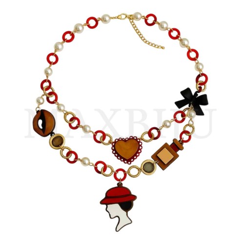 Resin Necklace - Woman with Hat