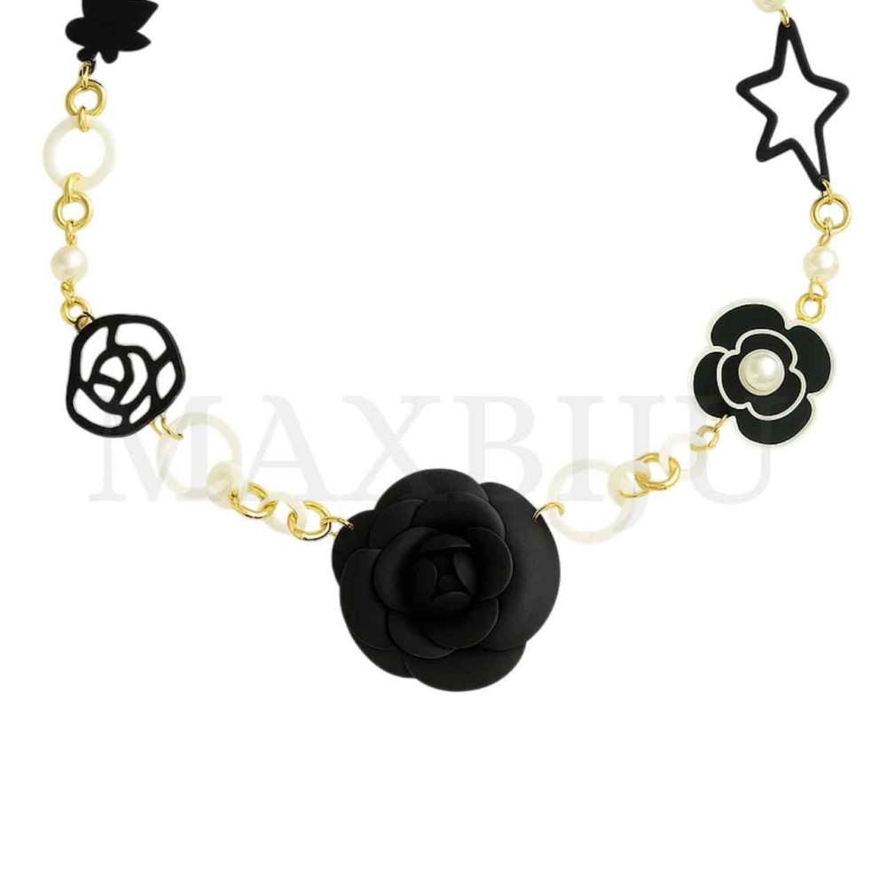 Resin Necklace - Rose