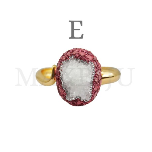 Metal Bracelet With Natural Stone