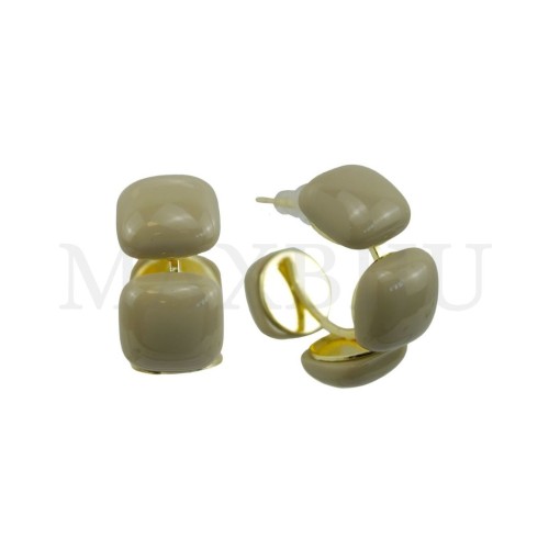 Metal and Resin Earring