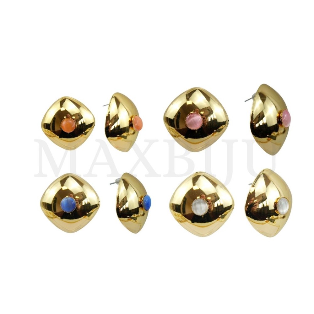 Metal and Resin Earring