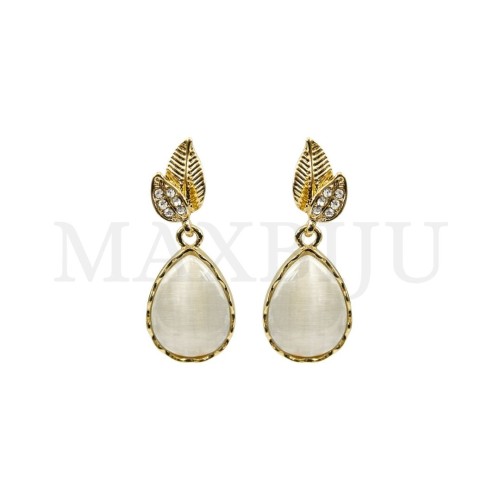 Metal and Resin Earring