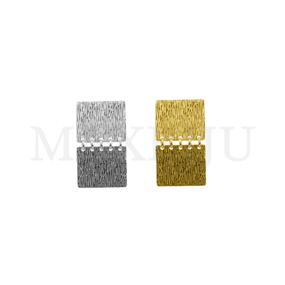 Stainless Steel Earring.