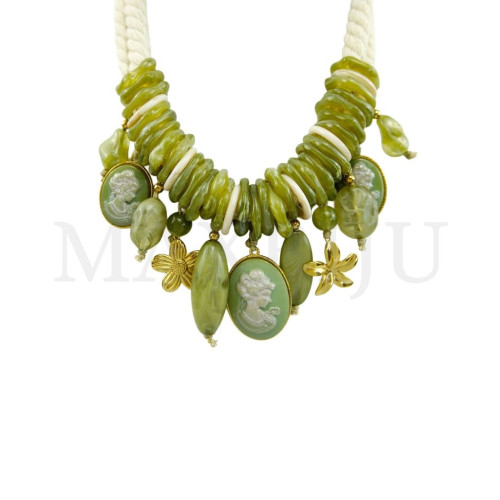 Resin Necklace – 55cm.