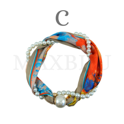 Scarf and Pearl Necklace - 45cm.