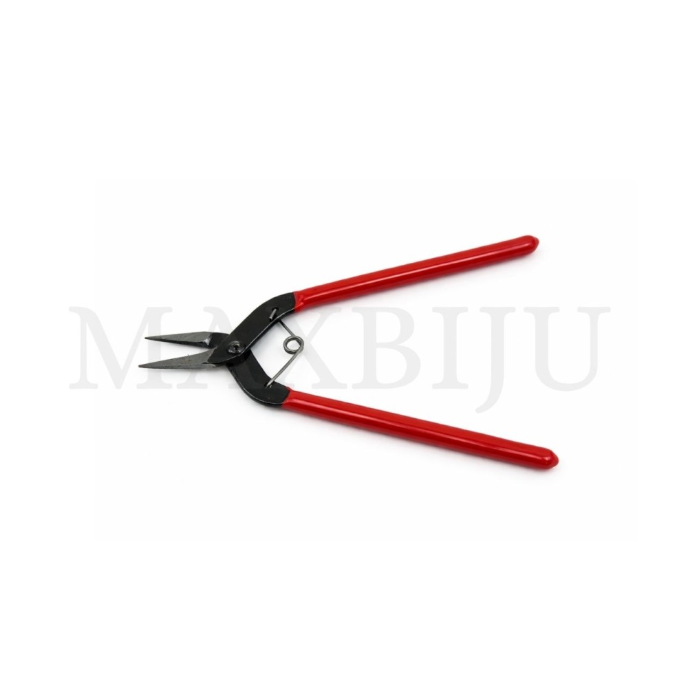 Short-nose precision pliers.